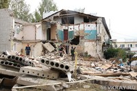 В Тутаеве на улице Толбухина взорвался дом