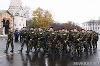 Полицейские пройдут маршем по Советской площади