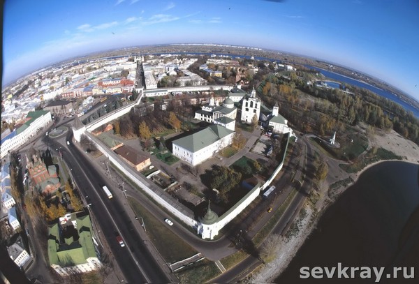 Фото В Поле Ярославль