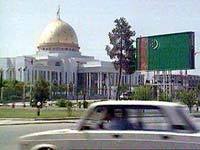 В Туркмению ездить не рекомендуется